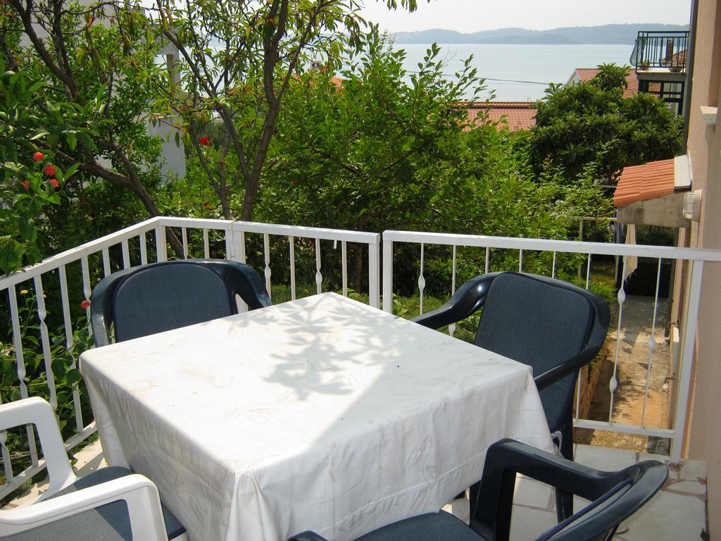 Villa Calypso Trogir Exterior foto